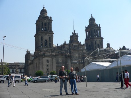Poslední den, hlavní náměsí Zókalo v Mexico City
